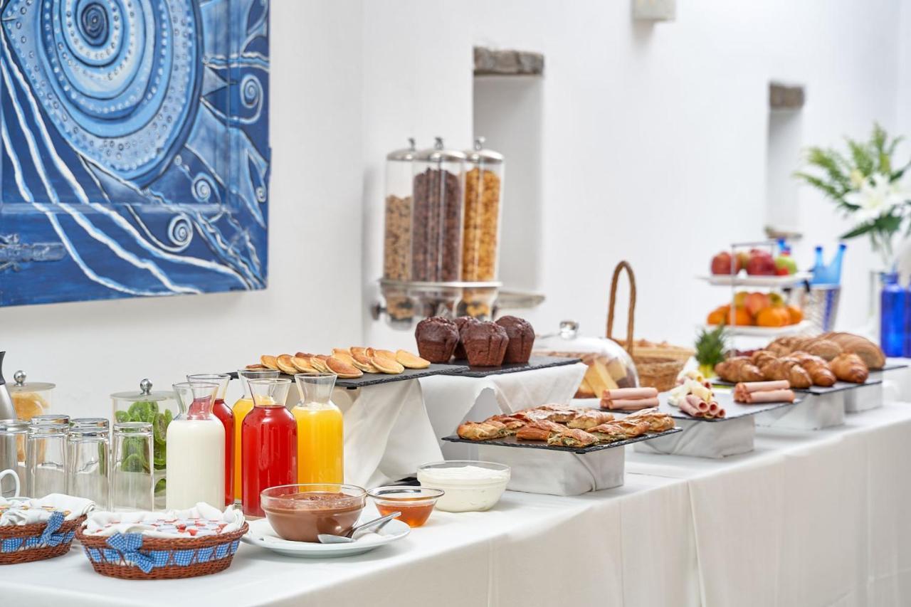 Hotel Paolas τown Boutique 4*