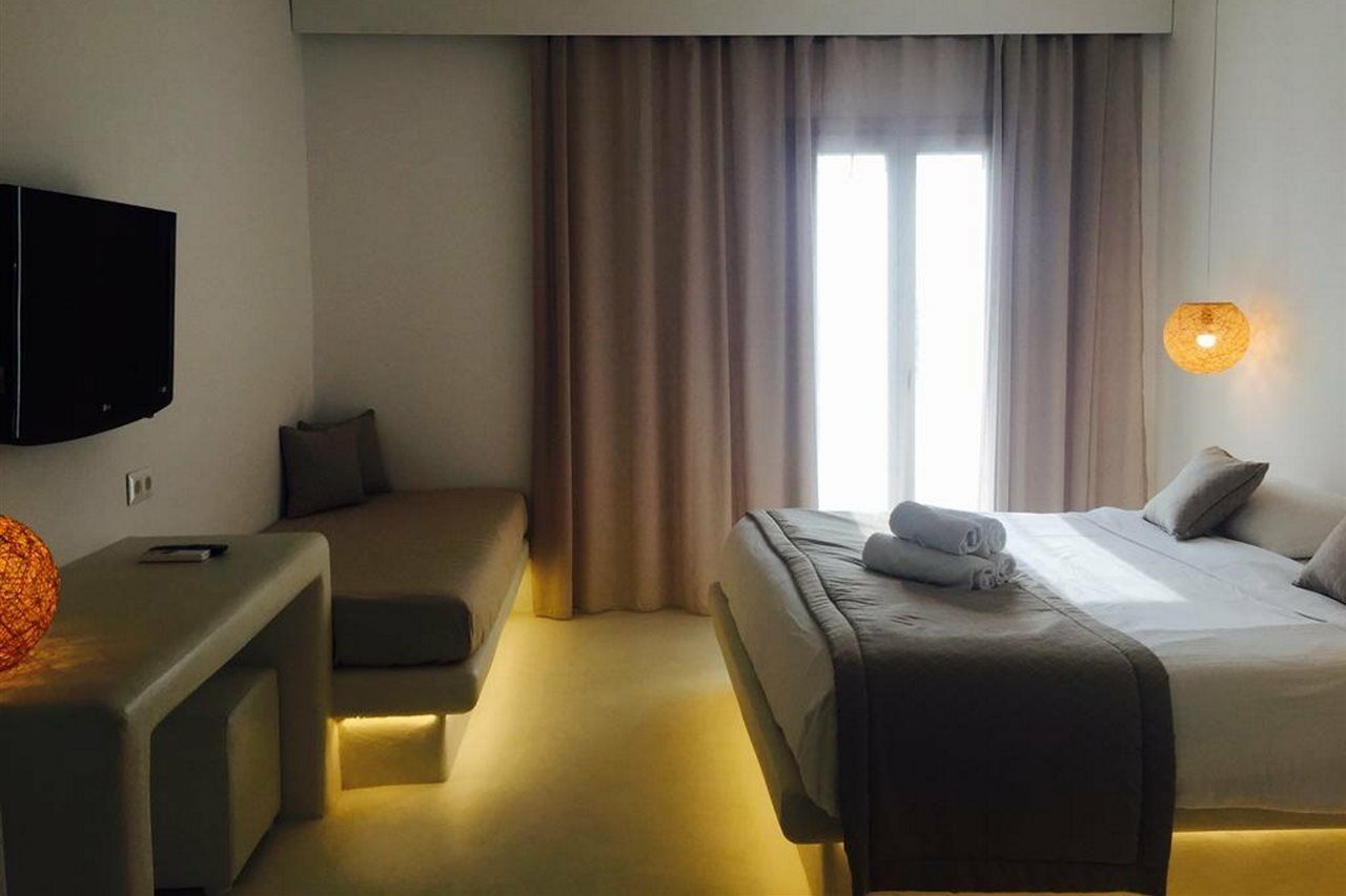 Paolas τown Boutique Hotel
